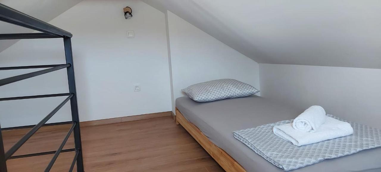 Apartments Lucky Lozovac Dış mekan fotoğraf